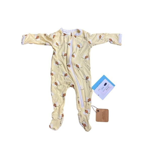 KicKee Pants preemie onesie from 4-7 lbs yellow - Picture 2 of 4
